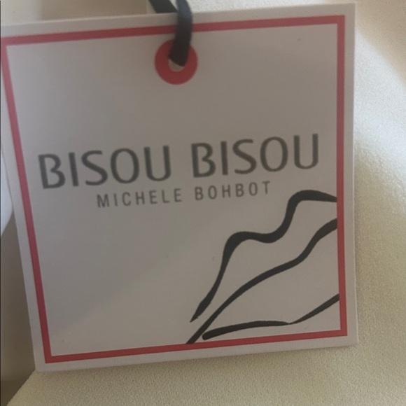 Bisou Bisou Black and White Midi Dress with Embellished Collar - Picture 9 of 11